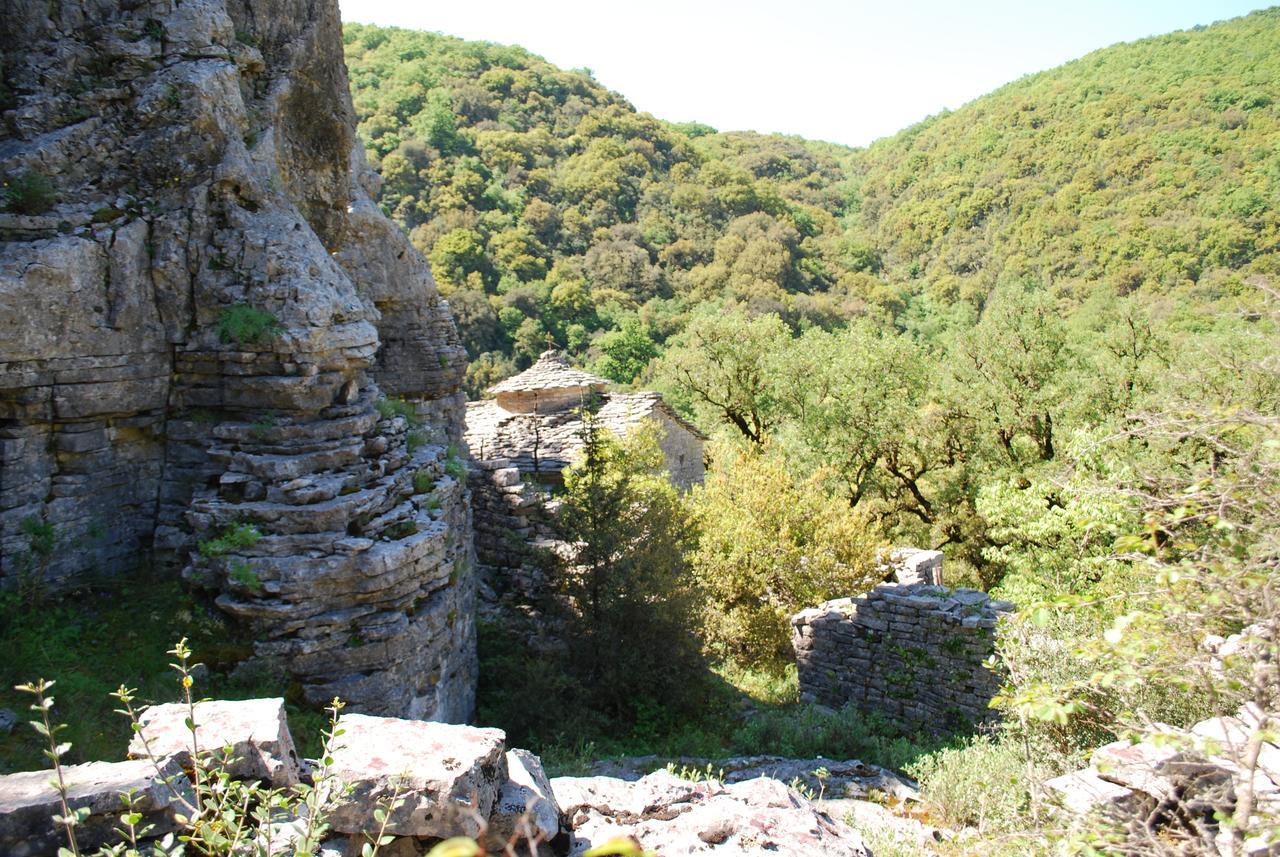 Hotel Faraggi Kleidonia Exterior photo